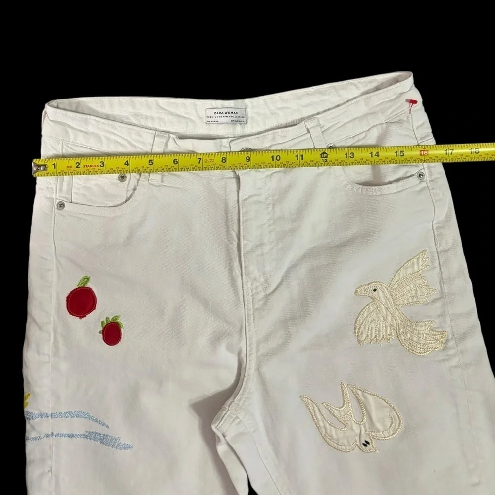 Zara woman Denim Embroidered High Waist New
Boyfriend Cut Jeans Size: US… - Picture 12 of 12
